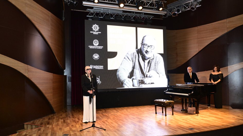 Beynəlxalq Muğam Mərkəzində Maqsud İbrahimbəyova həsr olunmuş yaradıcılıq gecəsi keçirilib
