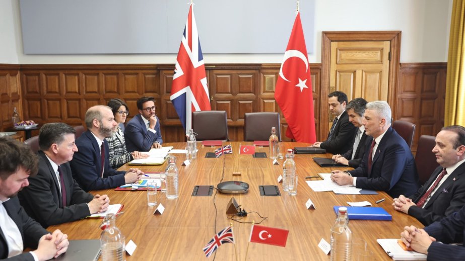 Britaniya və Türkiyə azad ticarət sazişinin yenilənməsi ilə bağlı danışıqlara başlayır