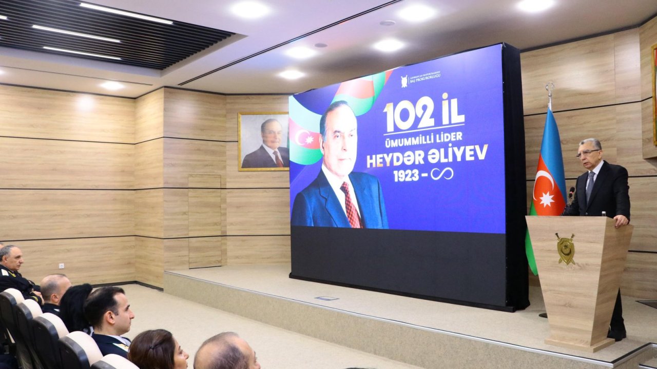 İşğaldan azad olunan ərazilərdə işlər ildırım sürəti ilə aparılır - Eldar Əzizov