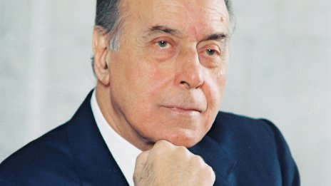 Konstitusiya və suverenlik: Heydər Əliyev siyasi irsinin təməl sütunları