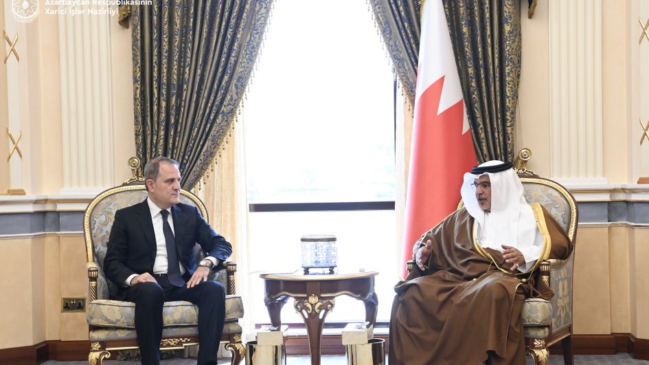 Azərbaycanın xarici işlər naziri Bəhreyn Krallığının vəliəhdi ilə regional vəziyyəti müzakirə edib