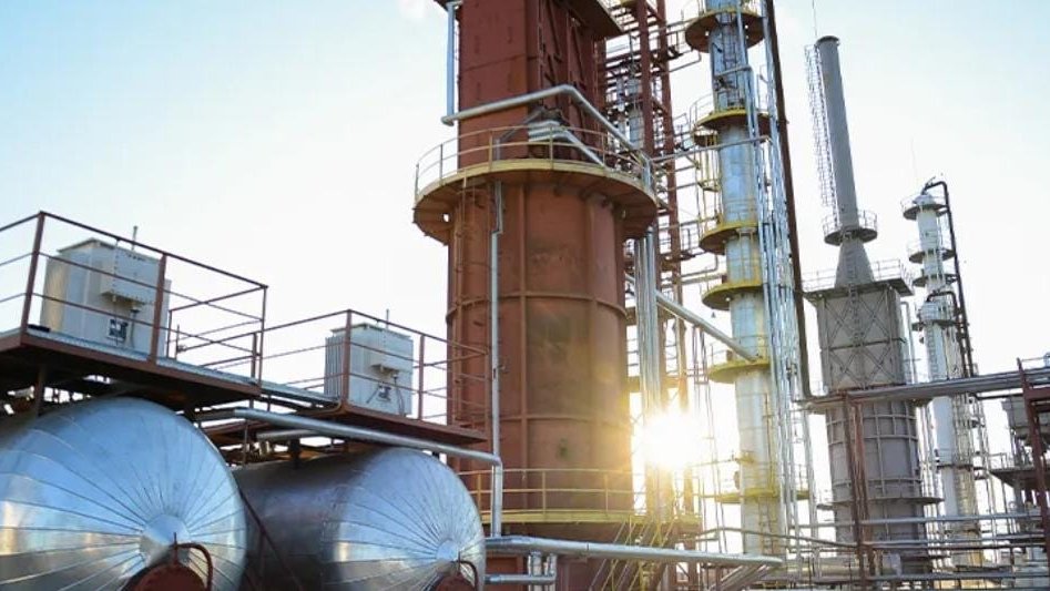 Kazakhstan's oil refinery engages in talks with SOCAR to enhance co-op (Exclusive)