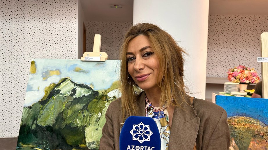 Rəssam: Azərbaycana aid əsərlərlə mədəniyyətimizi tanıtmaq mənim üçün qürurvericidir