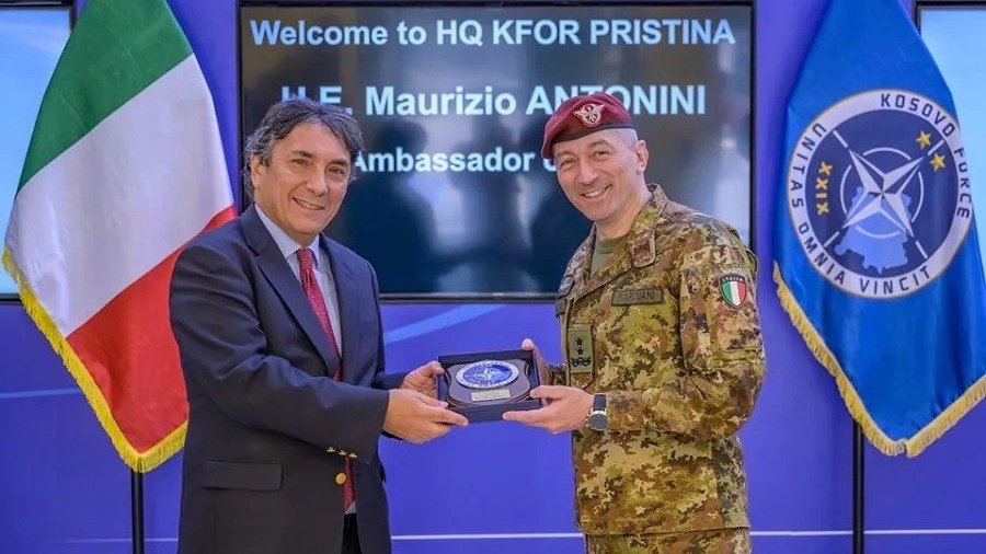 KFOR Commander Meets Italian Ambassador in Pristina