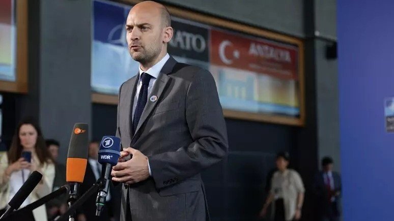 France Supports Expanded Sanctions on Russian Oil, Banks