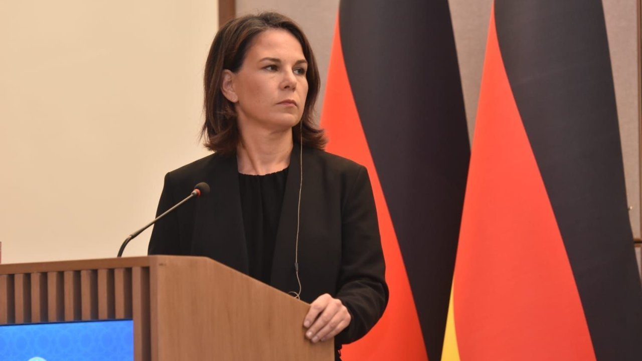 Annalena Berbok BMT Baş Assambleyasının sədri postuna namizədliyini irəli sürdü