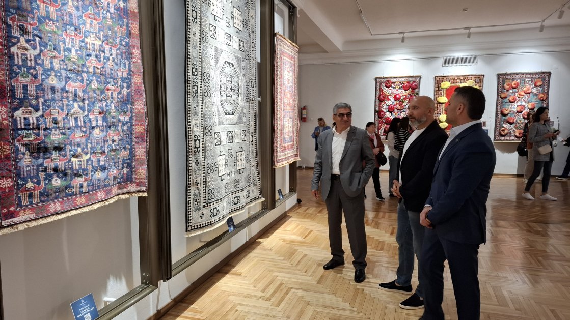 Moldovada Azərbaycan xalçalarına həsr olunmuş sərgi açılıb