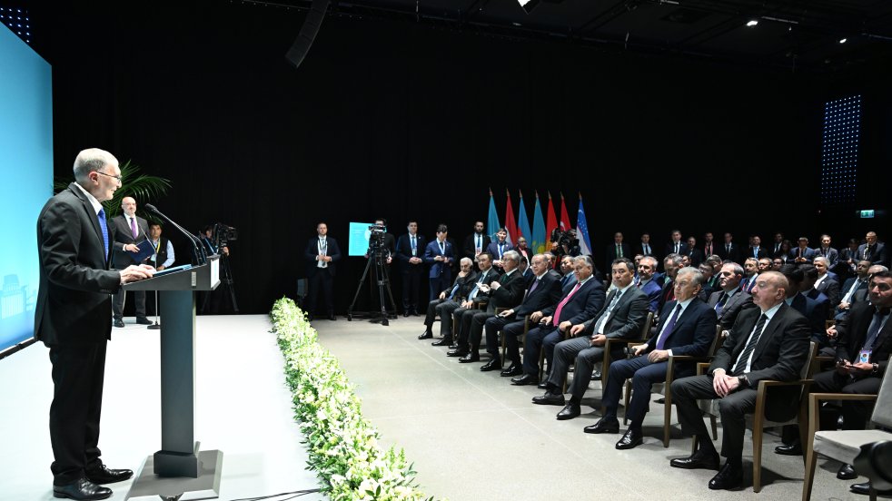 Prezident İlham Əliyev Nobel mükafatı laureatı Əziz Sancarın Əlişir Nəvai Beynəlxalq Mükafatı ilə təltif olunması mərasimində iştirak edib