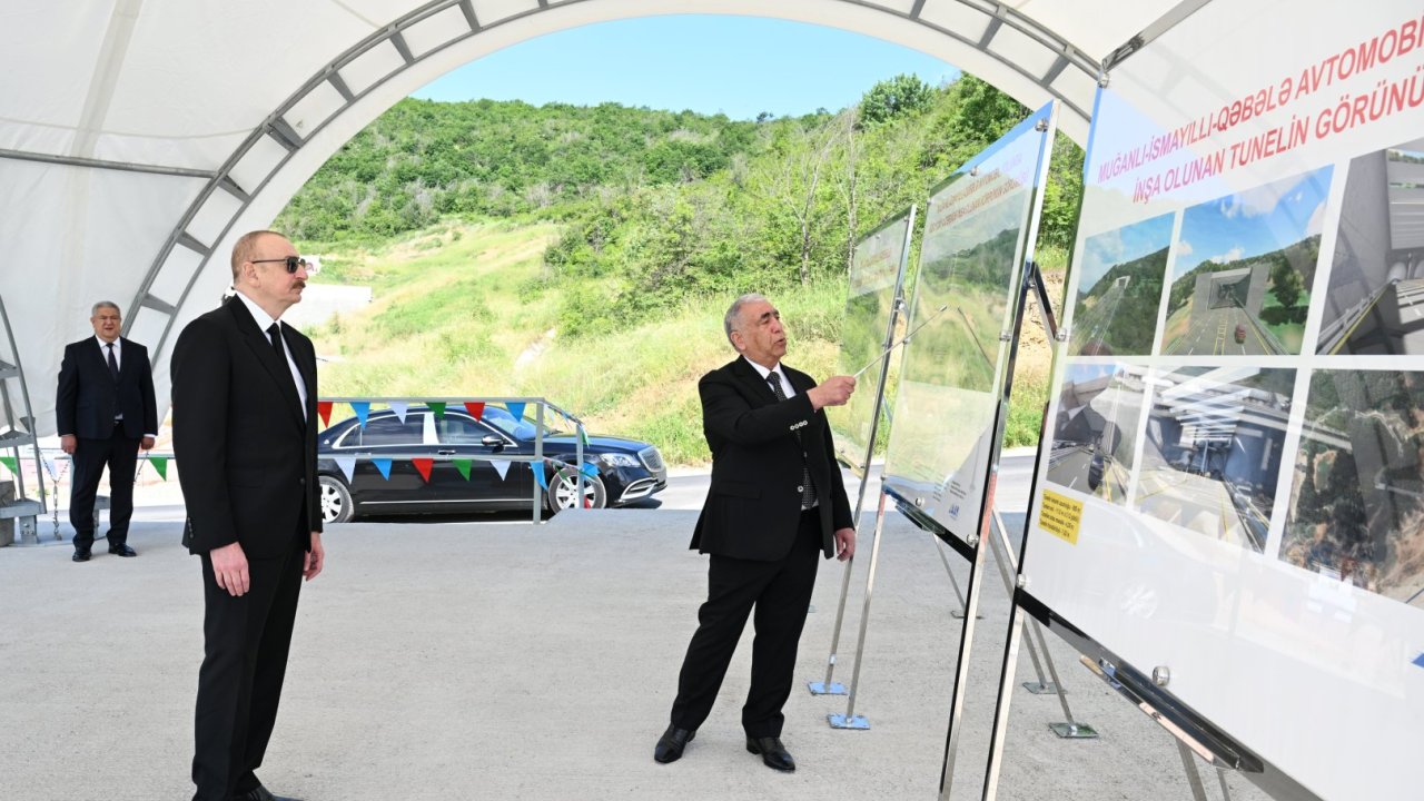 President Ilham Aliyev inspects progress of construction of Mughanli-Ismayilli-Gabala section of Baku-Gabala highway