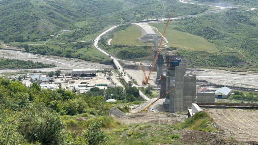 Muğanlı-İsmayıllı-Qəbələ hissəsində görülən işlərin 70 faizi icra edilib