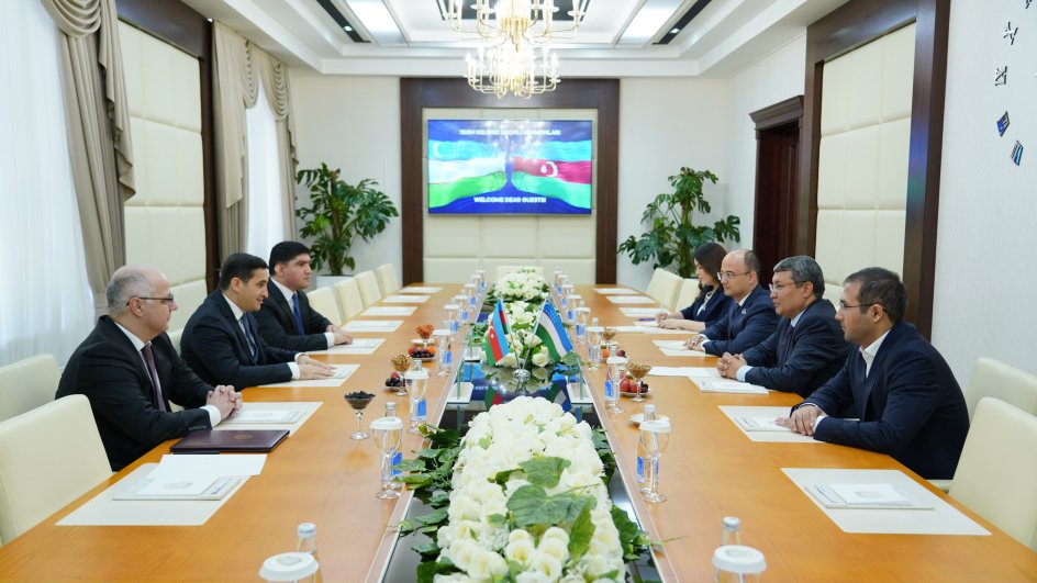 Azerbaijani, Uzbek justice ministries sign Cooperation Program