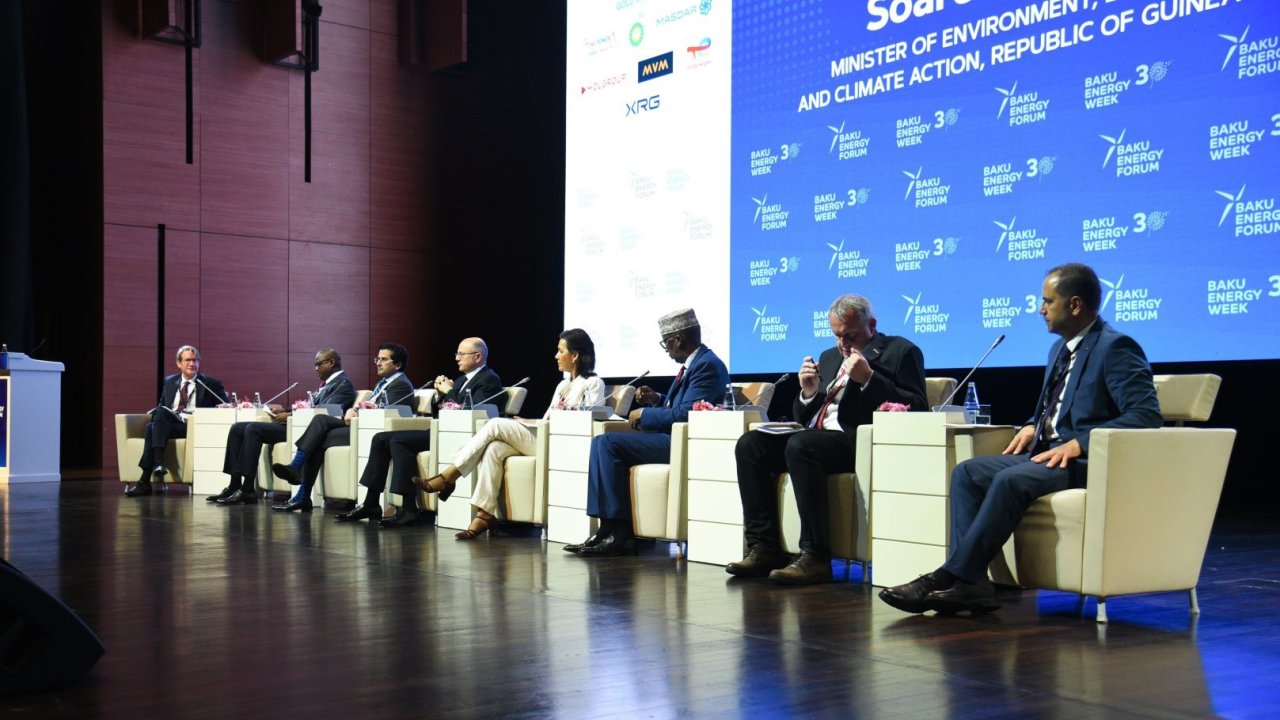 “Baku Energy Forum” öz işinə başlayıb