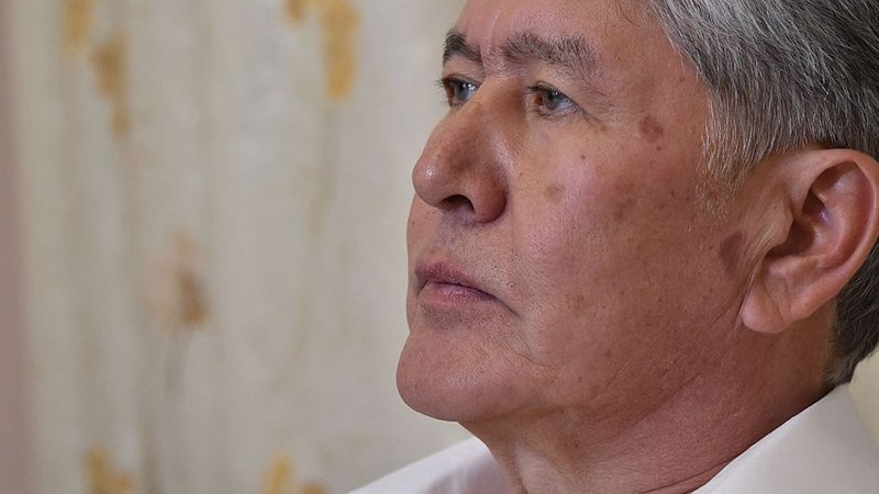 Eski Kırgızistan Cumhurbaşkanı Almazbek Atambayev'e 11 yıl 6 ay hapis cezası