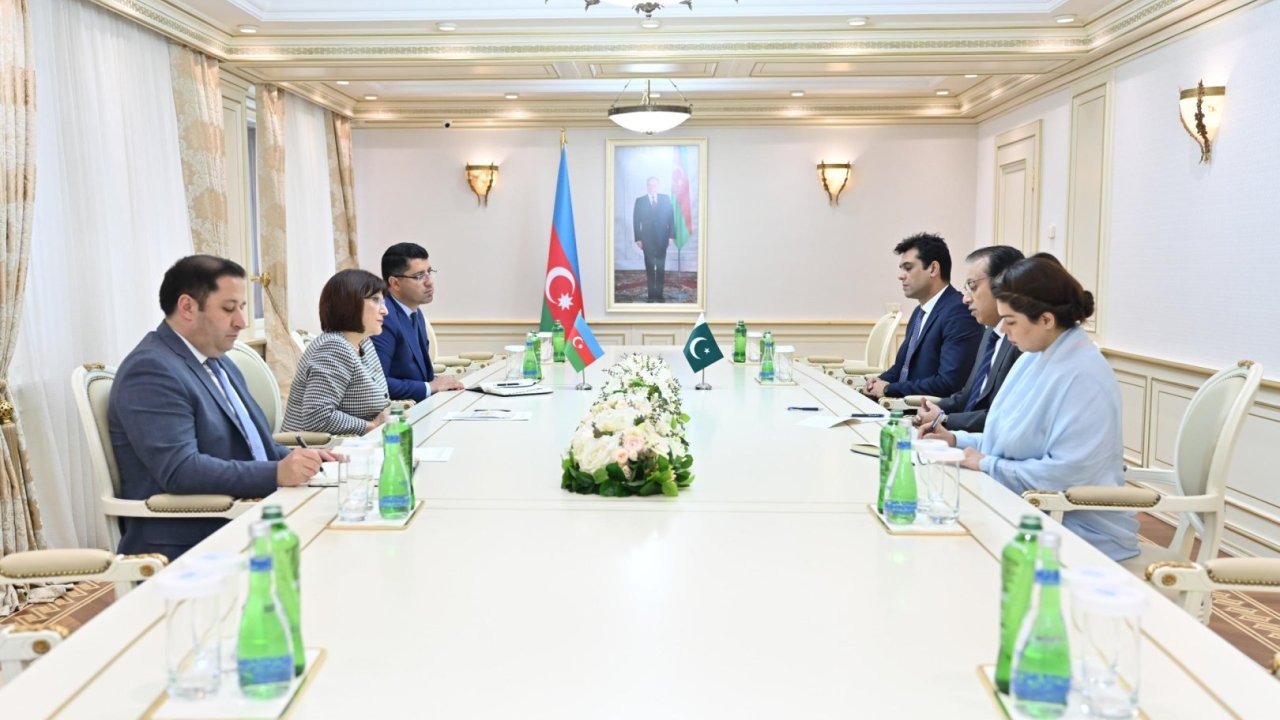 Azərbaycan Hindistanla gərginlik zamanında Pakistanla açıq şəkildə həmrəydir – Milli Məclisin sədri