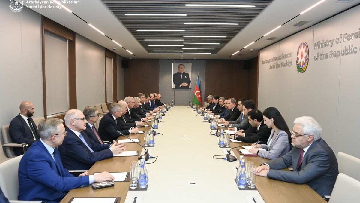 Azərbaycan-Rusiya regional və beynəlxalq təhlükəsizlik məsələlərini müzakirə edib