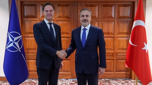 Hakan Fidan ilə NATO-nun baş katibi telefon danışığı aparıblar