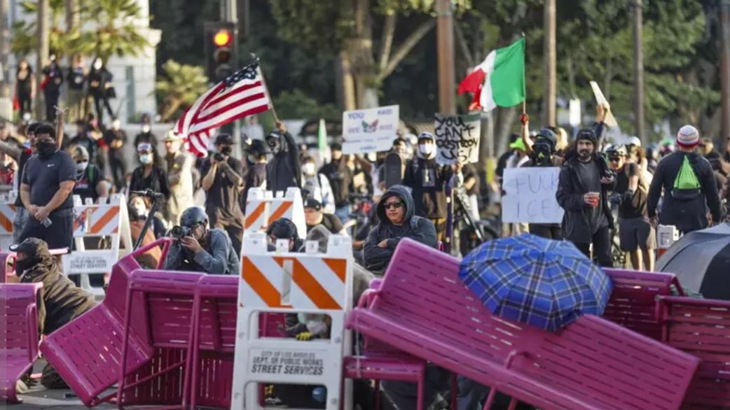 LA Police Chief: ‘Our Duty Is Public Safety, Not Politics’