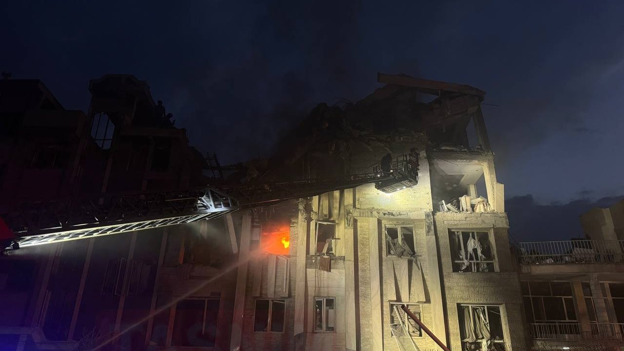 İsrail, İran'a hava saldırısı başlattı