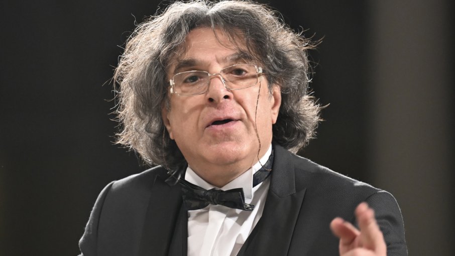 Filarmoniyada Xalq artisti Fəxrəddin Kərimovun yubiley konserti olub