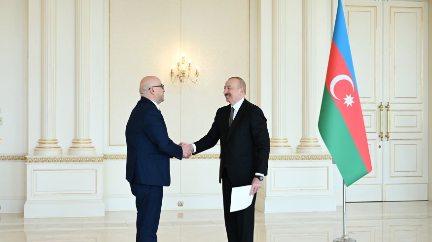 President Ilham Aliyev accepts credentials of newly appointed ambassador of Palestine to Azerbaijan (PHOTO)