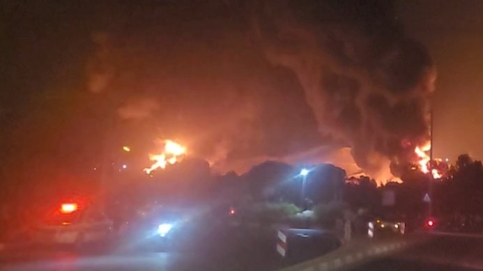 Tehranda bir neft və bir yanacaq anbarı vurulub – İranın Neft Nazirliyi (VİDEO)