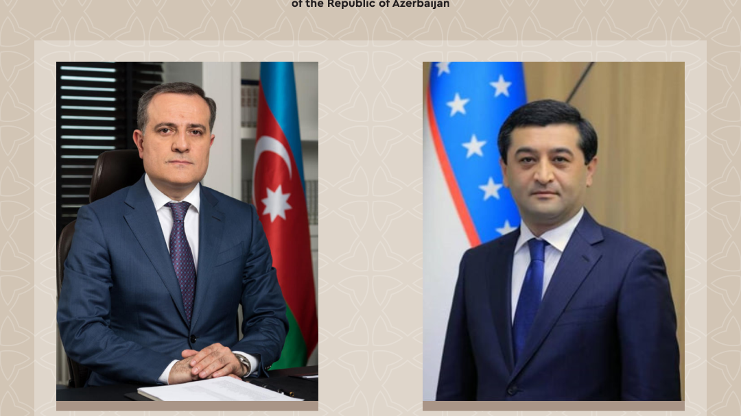 Azerbaijani, Uzbek FMs hold talks on regional security