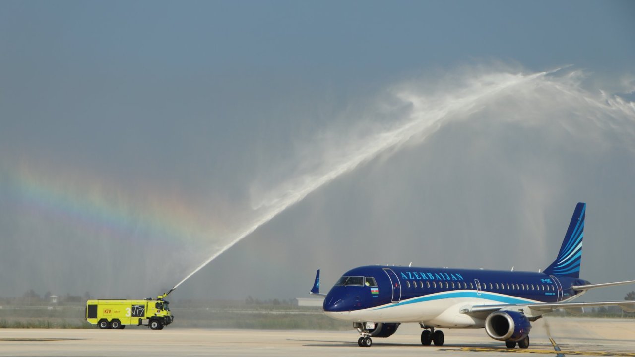 AZAL Türkiyənin Çukurova Beynəlxalq Hava Limanına ilk reysini həyata keçirdi