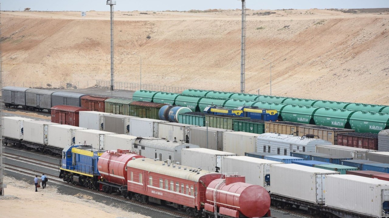 Kazakhstan's transport sector records strong start to 2025