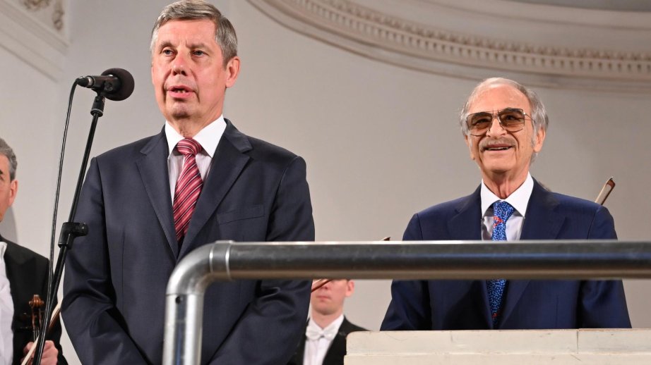 Rusiya səfiri: Azərbaycanlı qardaşlarımız çətin vəziyyətdə bizə kömək etdilər