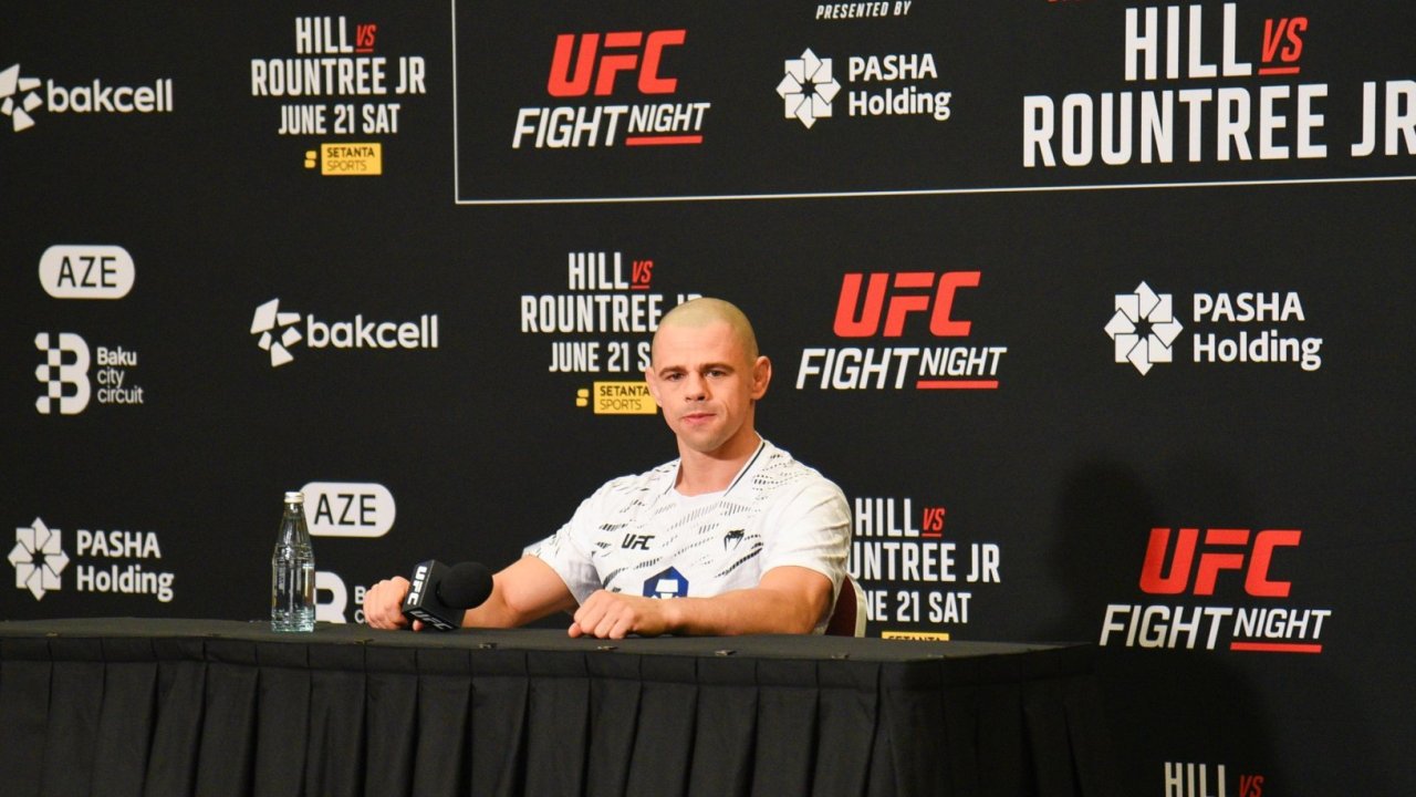 Avstriyalı döyüşçü Boqdan Qrad UFC-nin Bakıdakı turnirində erkən qələbəyə ümid edir