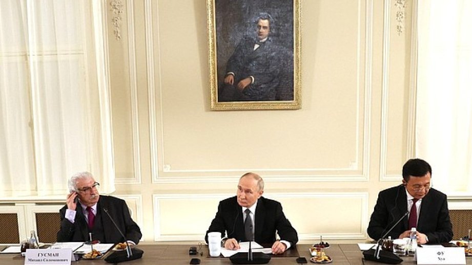 Vladimir Putin: Projects implemented by Russia and Azerbaijan are well-developed