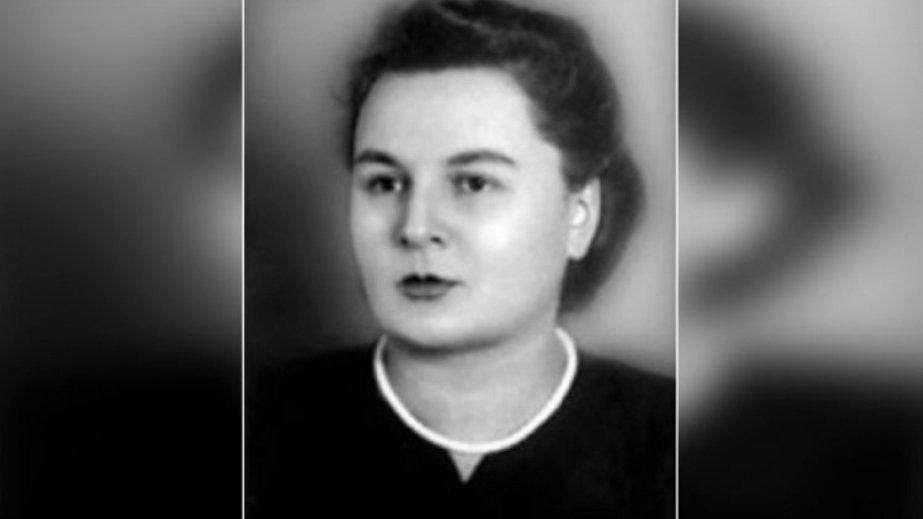 Bu gün Xalq şairi Nigar Rəfibəylinin anadan olmasından 112 il ötür