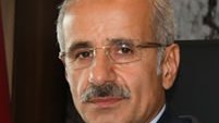 Türkiyə Hörmüz boğazının bağlanması riskinə qarşı alternativ nəqliyyat marşrutlarını gücləndirir - Abdulkadir Uraloğlu