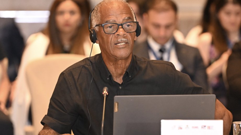 Luk Reyinet: Fransa heç bir zaman hüquq dövləti olmayıb