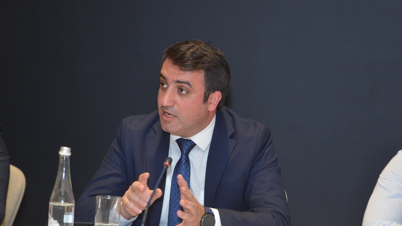 Aktiv istehlakçının dəstəklənməsi mexanizmi “yaşıl enerji”yə keçiddə niyə perspektivli hesab olunur? - AÇIQLAMA