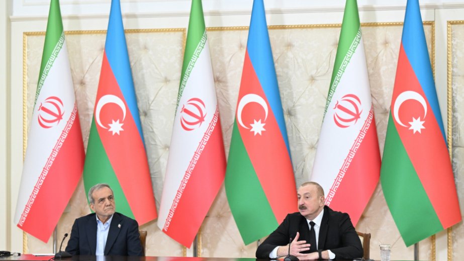 President Ilham Aliyev, President Masoud Pezeshkian hold phone talk