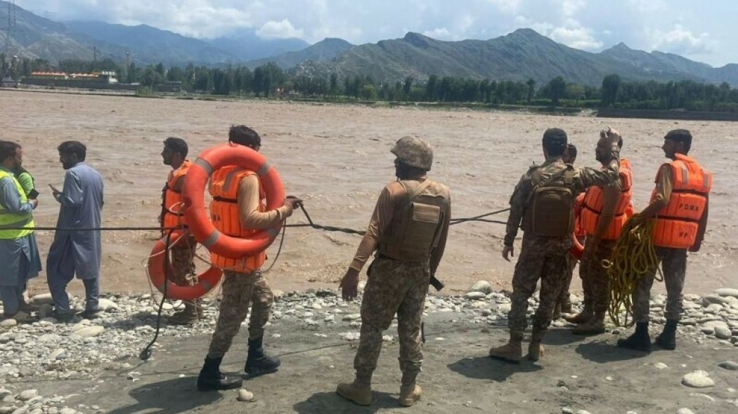18 tourists swept away in flash floods in Pakistan, 9 bodies recovered