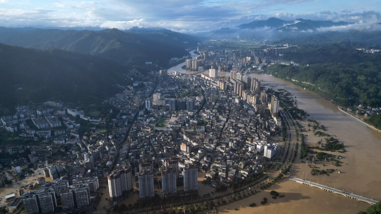 Çin'in Guizhou eyaletinde sel nedeniyle yeniden acil durum ilan edildi