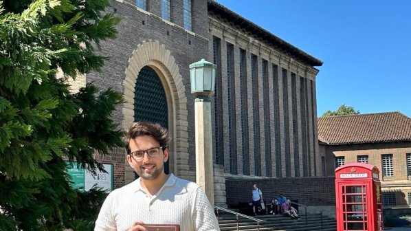 Azərbaycan musiqi irsini əks etdirən kitab Kembric Universitetinin əsas kitabxanasına təqdim olunub