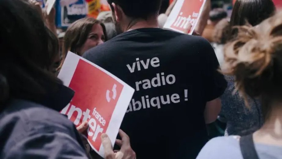 Fransada teleradioların əməkdaşları tətil edirlər, yayımlar dayandırılıb