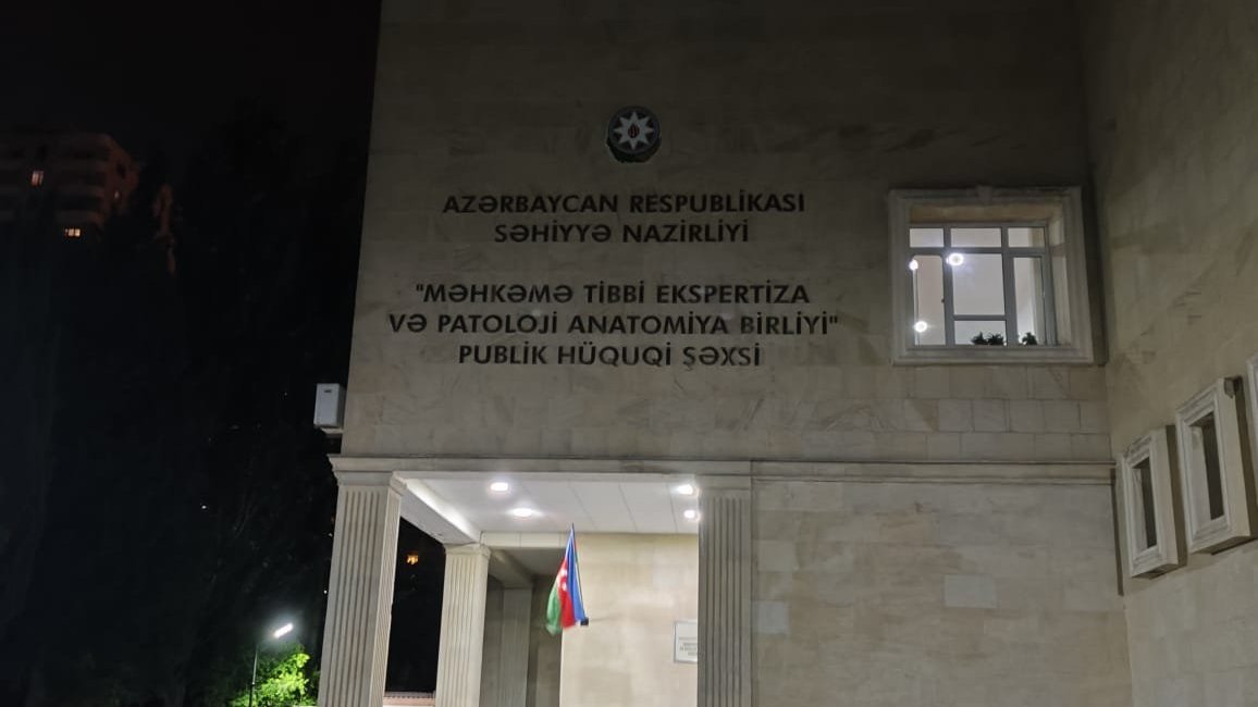 Yekaterinburqda qətlə yetirilən Səfərov qardaşlarının nəşinin ekspertizası başlayıb (FOTO/VİDEO)