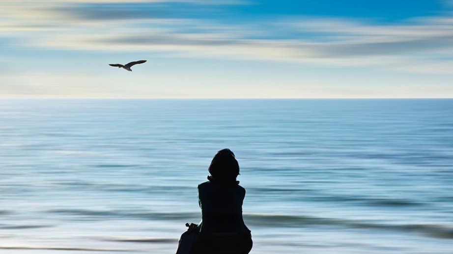 ÜST: Dünyada hər saat 100 insan tənhalıq səbəbindən vəfat edir