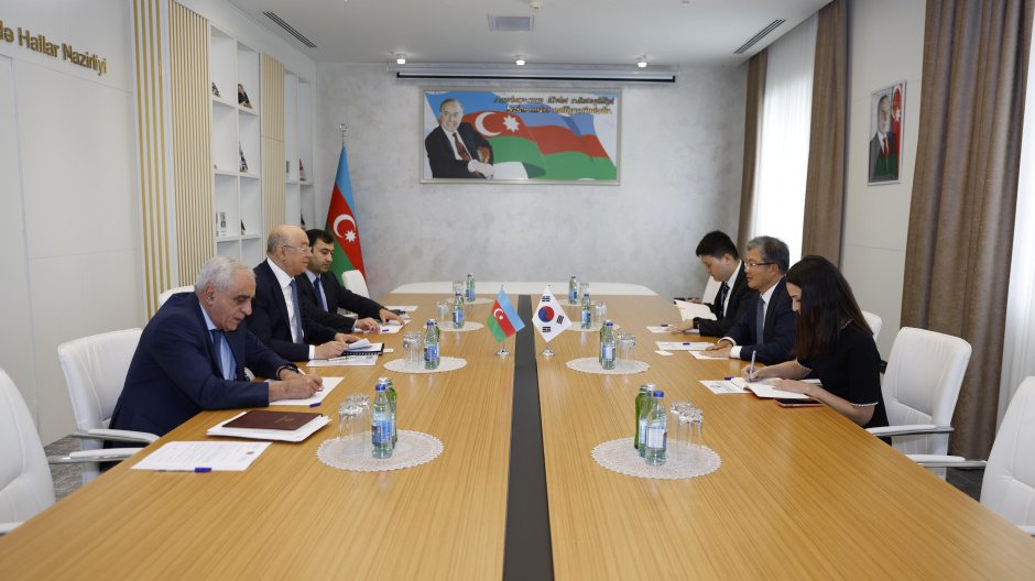 Kəmaləddin Heydərov Koreya Respublikasının ölkəmizdəki səfiri ilə görüşüb