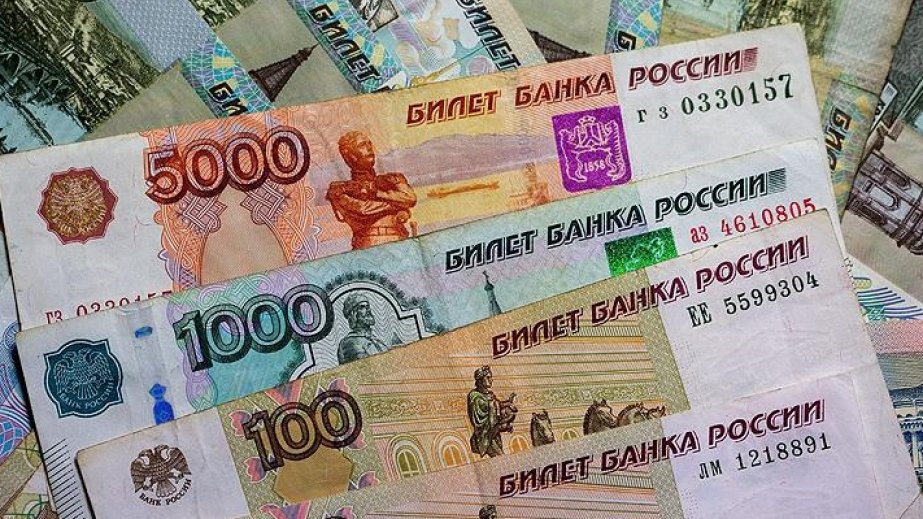 Azərbaycan bankları may ayında bir milyarda yaxın Rusiya rublu alıb