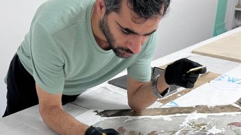 İstanbulun tarixi Hünkar Qəsrində azərbaycanlı rəssamın əsərləri nümayiş olunur