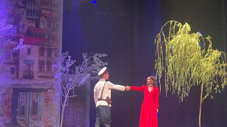 Gəncə Dövlət Milli Dram Teatrı “Beşinci Nodar Dumbadze Beynəlxalq Teatr Festivalı”nda iştirak edib