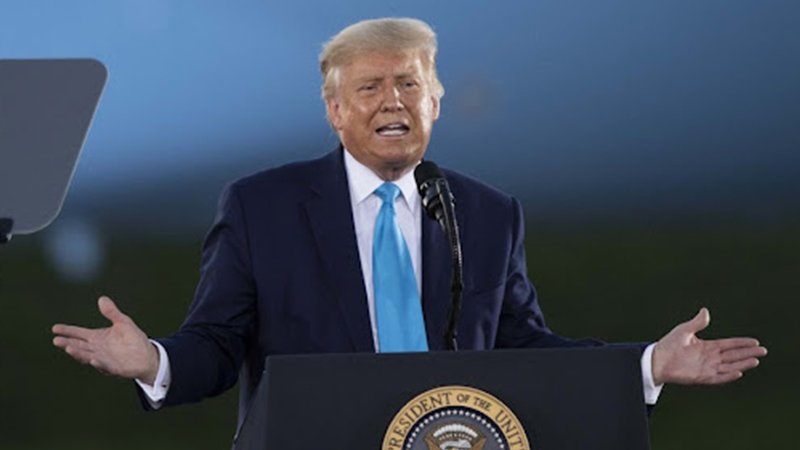 Trump: ABD, dost ve düşmanlar tarafından on yıllardır dolandırılıyor