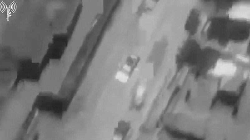 İsrail ordusu, Suriye'nin güneyine düzenlediği saldırıların görüntülerini paylaştı