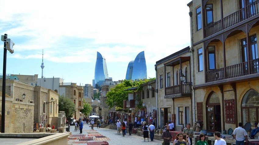 Yaxın Şərq ölkələrindən Azərbaycana turist axını 20 % artıb