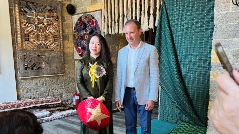 “Azerkhalcha” carpets set to shine at upcoming exhibition in Vietnam